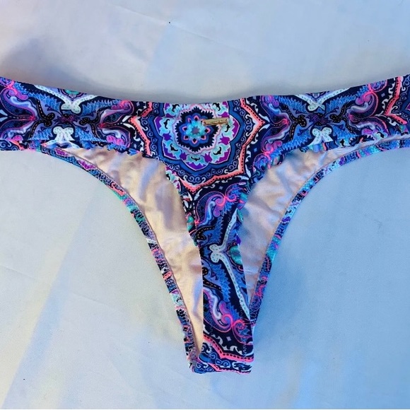 I.S.O.!!!I am looking for ANY Victoria’s Secret sexy little thong swim bikini! - Picture 8 of 15